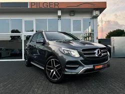 Grau Gebraucht 2017 Mercedes GLE350 SUV | 29.490 € (Etwas zu teuer)