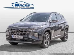 Farbe: grau Gebraucht 2024 Hyundai Tucson Trend SUV | 33.777 € (Superpreis)