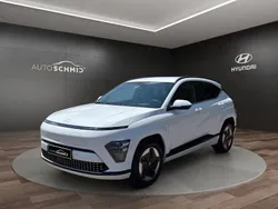 Serenity white / mic Gebraucht 2024 Hyundai Kona Prime SUV | 34.888 € (Guter Preis)