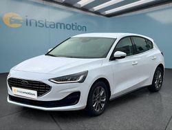 Weiß Gebraucht 2023 Ford Focus Limousine | 24.099 € (Fairer Preis)
