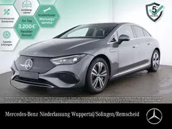 Grau Gebraucht 2024 Mercedes EQE300 Electric Art Limousine | 46.990 €