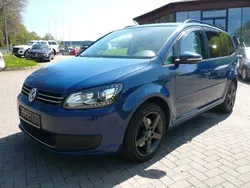 Blau Gebraucht 2012 VW Touran Comfortline Van / Kleinbus | 9.990 € (Teuer)