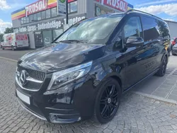Schwarz Gebraucht 2020 Mercedes V250 Exclusive Van / Kleinbus | 58.990 € (Teuer)