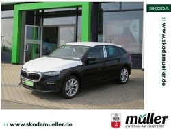 Schwarz (blackmagic perleffect) Neu 2025 Skoda Scala Kleinwagen | 33.039 €