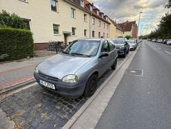 Silber Gebraucht 1998 Opel Corsa Kleinwagen | 1.200 €