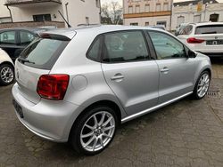Silber Gebraucht 2010 VW Polo Sound Kleinwagen | 6.980 € (Etwas zu teuer)