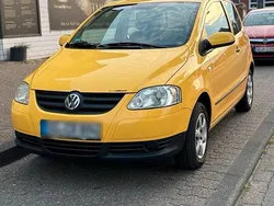 Gelb Gebraucht 2005 VW Fox Kleinwagen | 1.000 € (Fairer Preis)