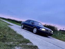 Violet Gebraucht 1997 Audi A8 Limousine | 3.000 €