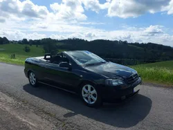 Schwarz Gebraucht 2002 Opel Astra Cabriolet Cabrio | 1.350 € (Guter Preis)