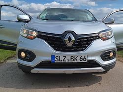 Silber Gebraucht 2019 Renault Kadjar LIMITED SUV | 17.200 € (Fairer Preis)
