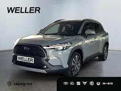 Grau Gebraucht 2024 Toyota Corolla Cross Team SUV | 33.290 € (Fairer Preis)