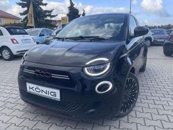Onyx schwarz (10n) Gebraucht 2023 Fiat 500e La Prima Kleinwagen | 23.999 € (Etwas zu teuer)
