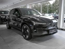 Schwarz (onyx black metallic) Neu 2025 Volvo EX30 Core SUV | 35.890 € (Superpreis)
