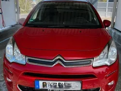 Rot Gebraucht 2015 Citroën C3 PureTech Kleinwagen | 6.750 € (Teuer)