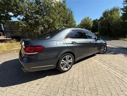 Grau Gebraucht 2013 Mercedes E350 Limousine | 17.000 € (Guter Preis)