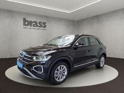 Deep black perleffekt Gebraucht 2024 VW T-Roc Style SUV | 29.400 € (Fairer Preis)