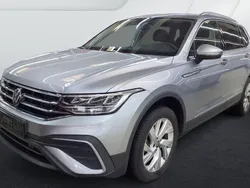 Silber Gebraucht 2024 VW Tiguan Allspace Life SUV | 39.730 € (Fairer Preis)