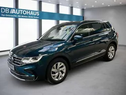 Blau Gebraucht 2023 VW Tiguan Elegance SUV | 29.930 € (Superpreis)