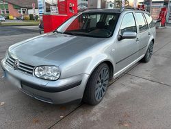Grau Gebraucht 2005 VW Golf IV Kombi | 2.200 € (Fairer Preis)