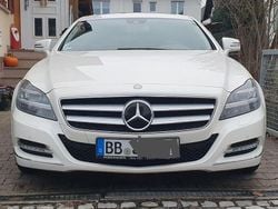 Weiß Gebraucht 2013 Mercedes CLS350 Shooting Brake Kombi | 20.300 € (Etwas zu teuer)