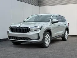 Brillantsilber metallic Neu 2025 Skoda Kodiaq Selection SUV | 45.480 € (Superpreis)