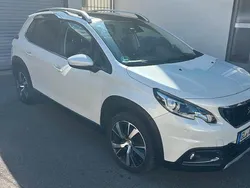 Weiß Gebraucht 2017 Peugeot 2008 Allure SUV | 9.000 € (Fairer Preis)