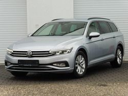 Silber Gebraucht 2023 VW Passat Limousine | 21.490 € (Fairer Preis)