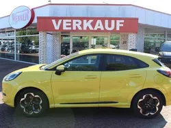 Gelb Neu 2025 Ford Puma Gen-E Premium Limousine | 31.990 €