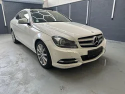 Weiß Gebraucht 2013 Mercedes C220 Coupé | 6.800 € (Guter Preis)