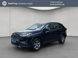 Nagoyablau metallic Gebraucht 2023 Toyota RAV4 Hybrid Business Edition SUV | 35.590 € (Fairer Preis)