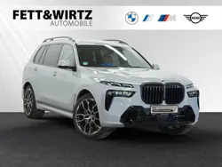 Brooklyn grau metallic Gebraucht 2024 BMW X7 M Sport SUV | 102.990 € (Superpreis)