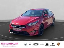 Aa9) infrarot met. (rot Gebraucht 2023 Kia Ceed Vision Kleinwagen | 19.980 € (Guter Preis)