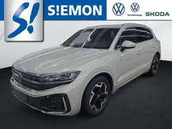 Beige Gebraucht 2025 VW Touareg R-line SUV | 66.930 €