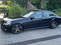 Schwarz Gebraucht 2009 Mercedes E250 Avantgarde Limousine | 10.500 € (Fairer Preis)