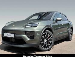 Aventuringrünmetallic Gebraucht 2025 Porsche Macan SUV | 101.550 € (Guter Preis)