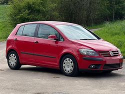 Rot Gebraucht 2006 VW Golf V Kleinwagen | 2.500 € (Guter Preis)