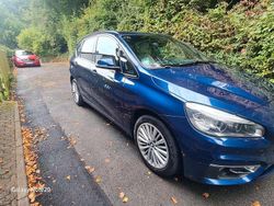 Blau Gebraucht 2016 BMW 218 Active Tourer Luxury Line Van / Kleinbus | 10.990 € (Fairer Preis)