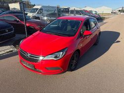Rot Gebraucht 2017 Opel Astra Edition Limousine | 7.490 € (Superpreis)