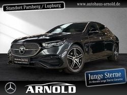 Grau (graphitgrau) Gebraucht 2024 Mercedes E400 AMG line Limousine | 63.950 €