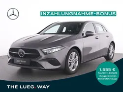 Grau metalliclack mountaingra Gebraucht 2023 Mercedes A220 Progressive Limousine | 34.785 € (Fairer Preis)