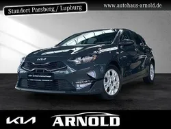 Grau Gebraucht 2024 Kia Ceed Comfort Limousine | 21.879 € (Superpreis)