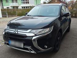 Schwarz Gebraucht 2020 Mitsubishi Outlander SUV | 15.900 € (Superpreis)