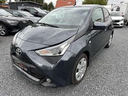 Schwarz Gebraucht 2021 Toyota Aygo Kleinwagen | 9.600 € (Fairer Preis)