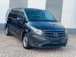 Schwarz Gebraucht 2018 Mercedes Vito Van / Kleinbus | 21.900 € (Teuer)