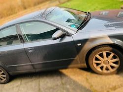 Grau Gebraucht 2001 Audi A4 Limousine | 2.700 € (Etwas zu teuer)