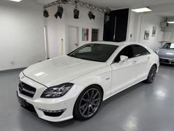 Weiß Gebraucht 2011 Mercedes CLS63 AMG Limousine | 35.000 € (Fairer Preis)