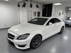 Weiß Gebraucht 2011 Mercedes CLS63 AMG Limousine | 39.999 € (Etwas zu teuer)