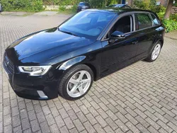 Schwarz Gebraucht 2018 Audi A3 Sportback Sport Limousine | 15.799 € (Guter Preis)