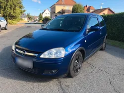 Blau Gebraucht 2006 Opel Corsa Kleinwagen | 1.650 € (Guter Preis)