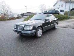 Grau Gebraucht 1996 Mercedes E220 Coupé | 8.900 €